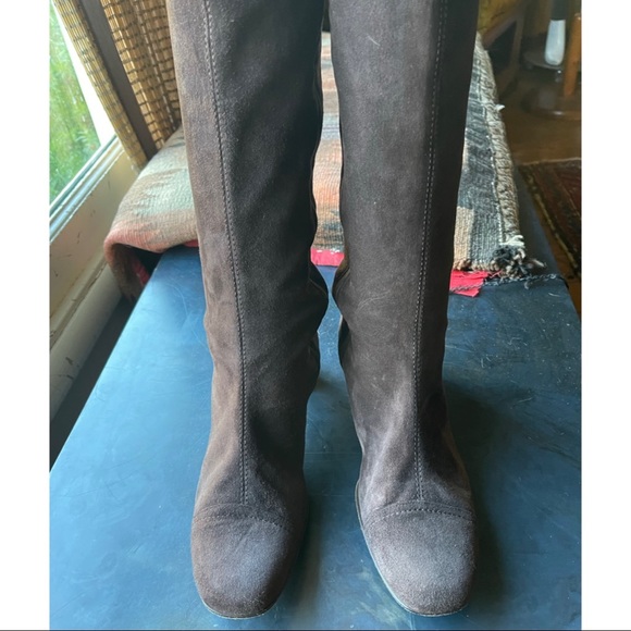 90’s COLE HAAN knee high brown suede boots. - Picture 7 of 11